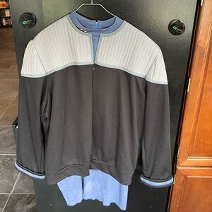 Star Trek women’s tunic. Blue tunic w 4 pips and black jacket. 2XL